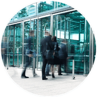 Icône de détection d’intrusion montrant des capteurs et des éléments de protection.